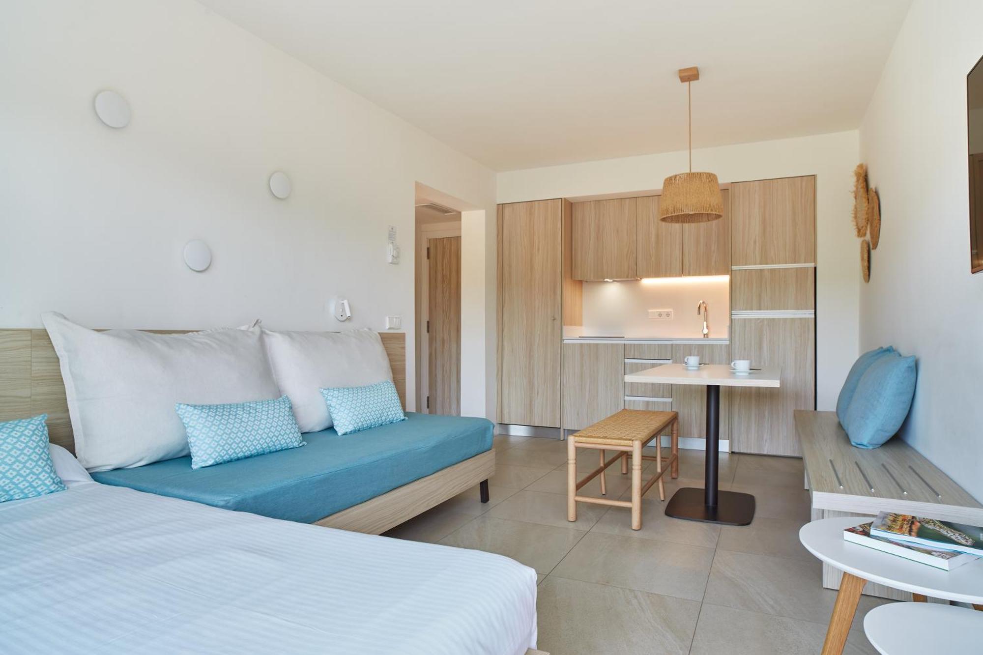 Apartamentos San Miguel Park & Esmeralda Mar Port de Sant Miguel Phòng bức ảnh