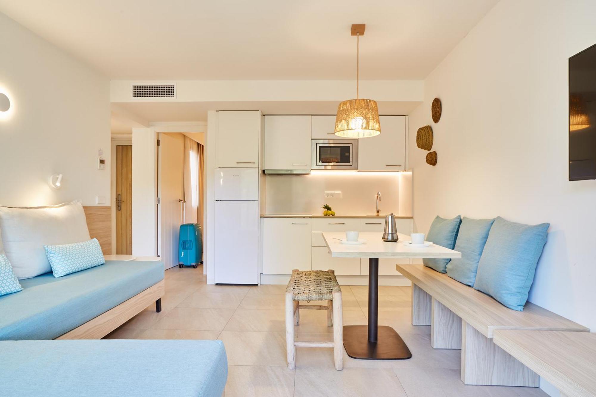 Apartamentos San Miguel Park & Esmeralda Mar Port de Sant Miguel Phòng bức ảnh