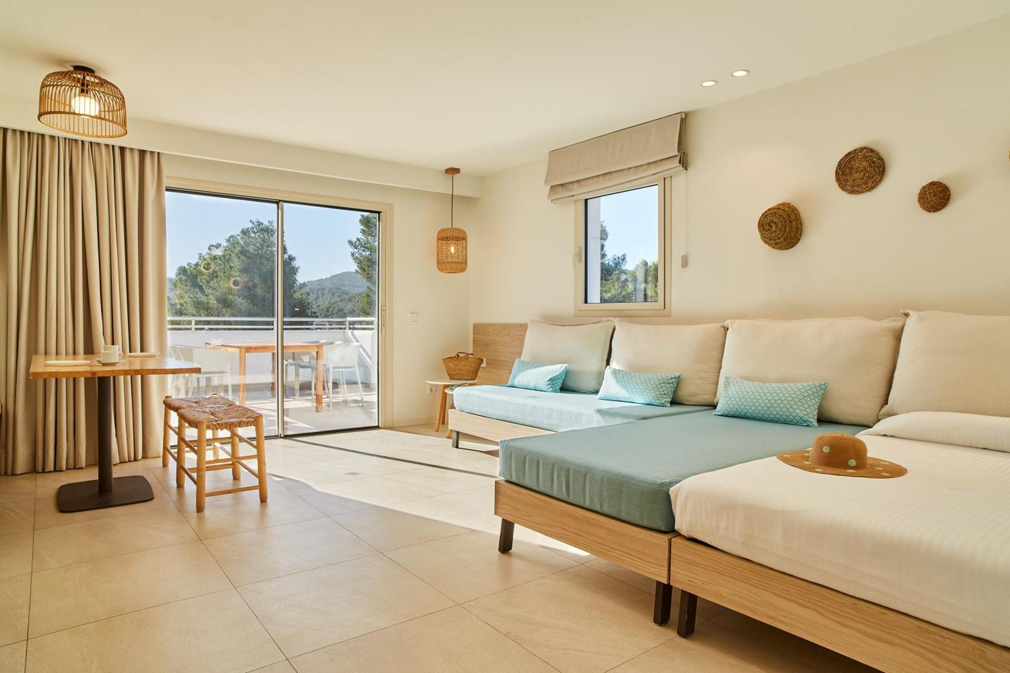 Apartamentos San Miguel Park & Esmeralda Mar Port de Sant Miguel Phòng bức ảnh