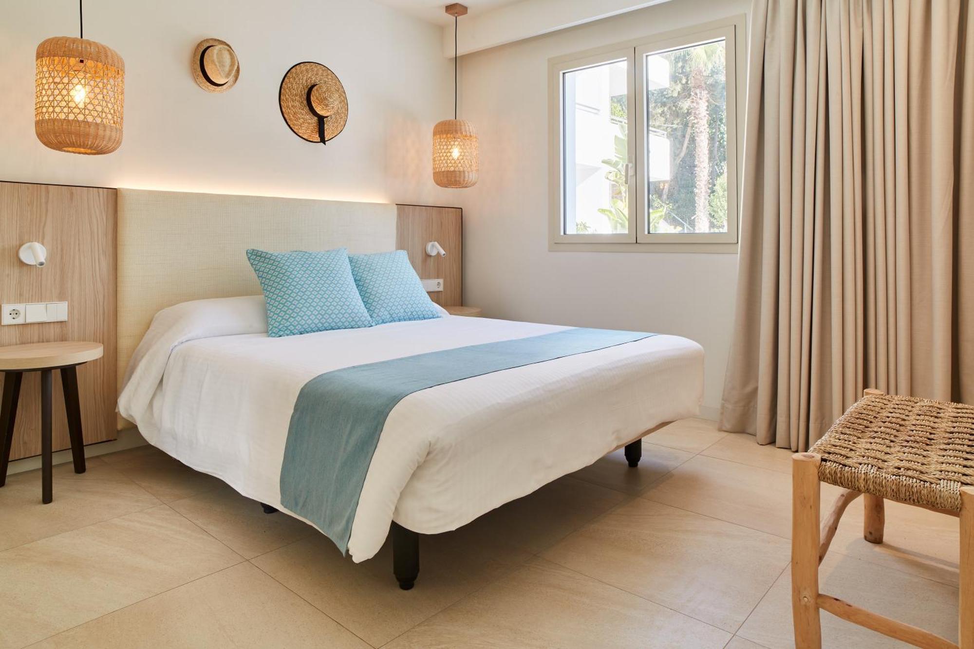 Apartamentos San Miguel Park & Esmeralda Mar Port de Sant Miguel Phòng bức ảnh