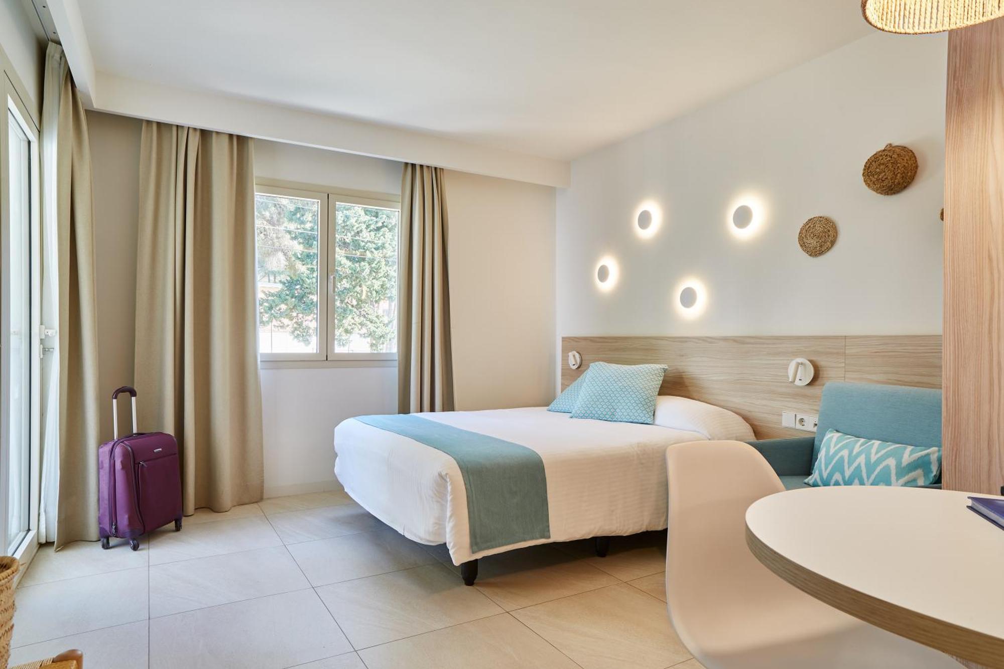 Apartamentos San Miguel Park & Esmeralda Mar Port de Sant Miguel Phòng bức ảnh